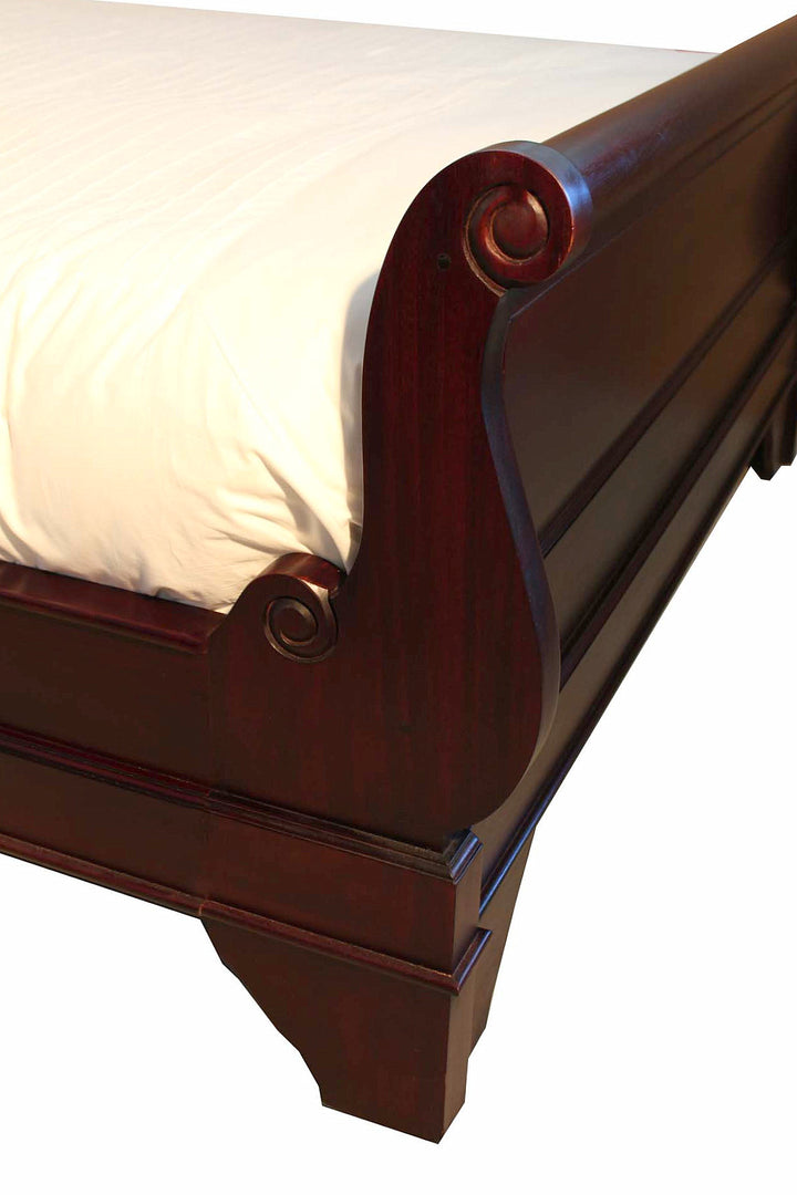 Traditional French Sleigh Bed - Queen size