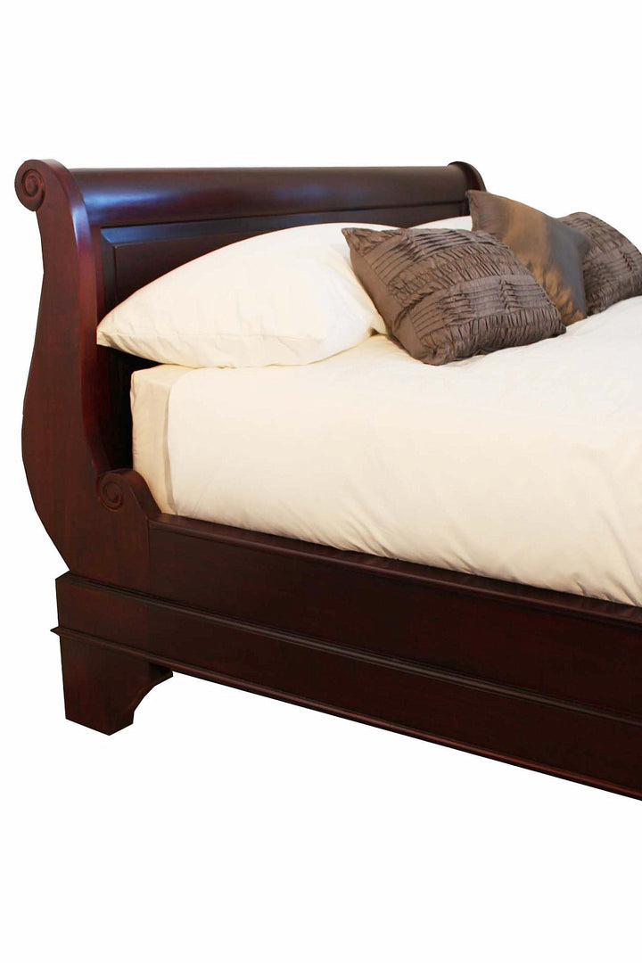 Traditional French Sleigh Bed - Queen size