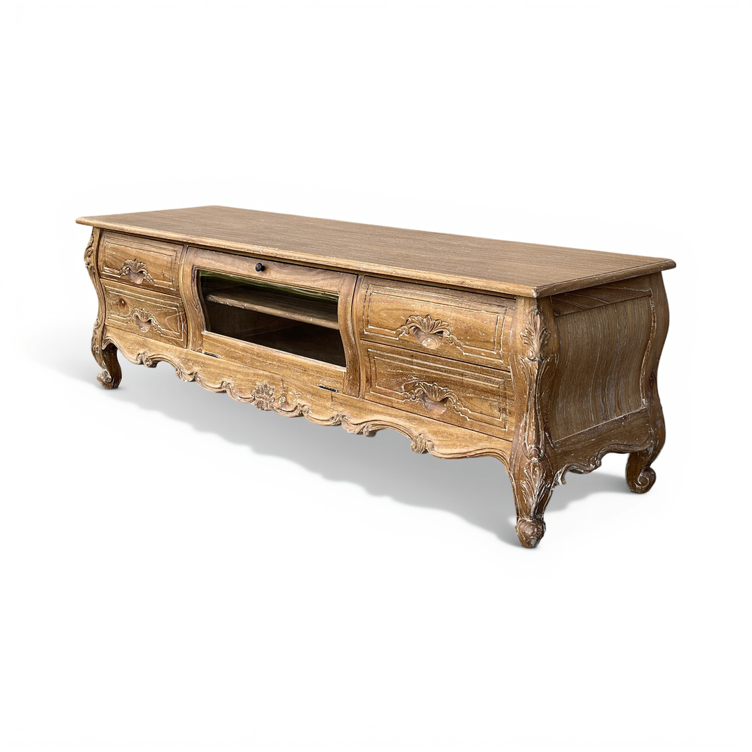 Paris Entertainment Unit