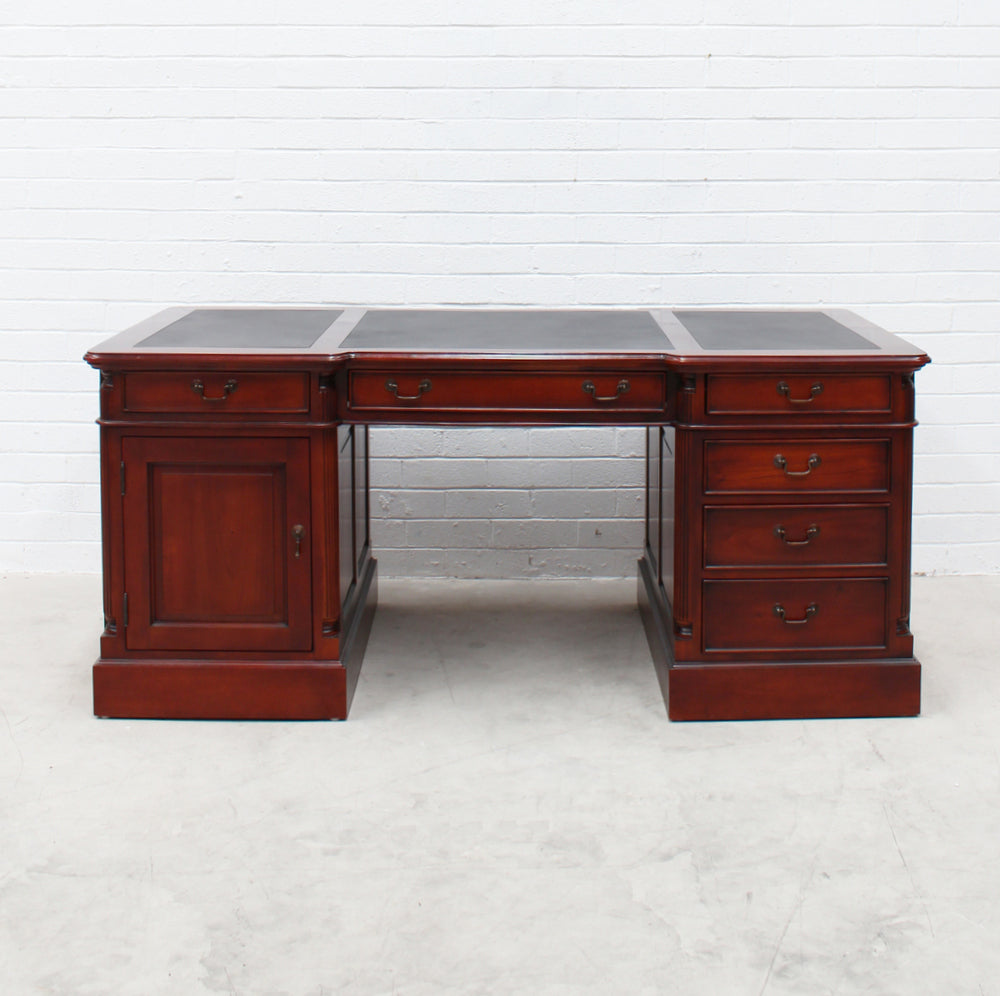 Partner Desk